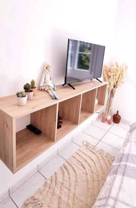 Appartement Proche De L'Aeroport De Nantes Saint-Aignan-Grand-Lieu Εξωτερικό φωτογραφία